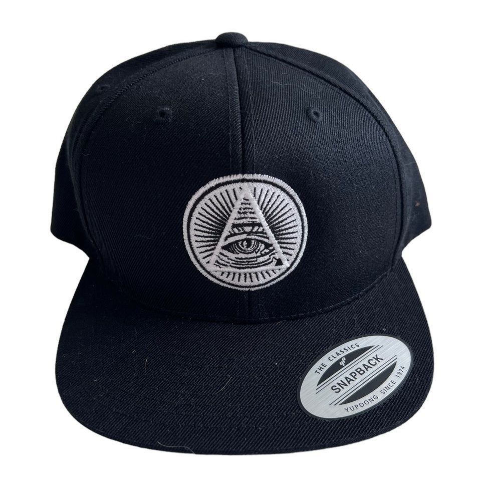 Illuminati Eye Triangle Snapback Hat Cap Black Yupoong (Rare) NWOT